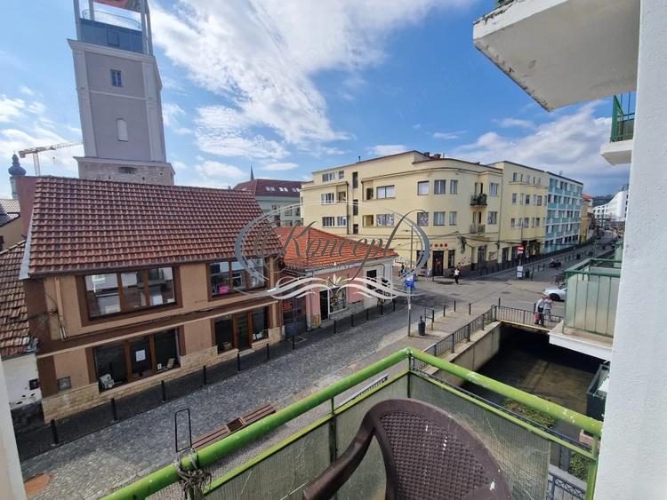 Apartament 2 camere cu balcon, zona centrala - 2