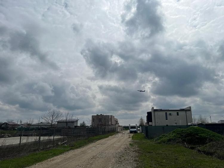 Teren Construcții intravilan de 539 mp, în Tunari