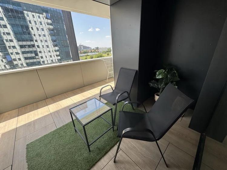 Apartament cu 2 camere semidecomandat, mobilat în Pipera
