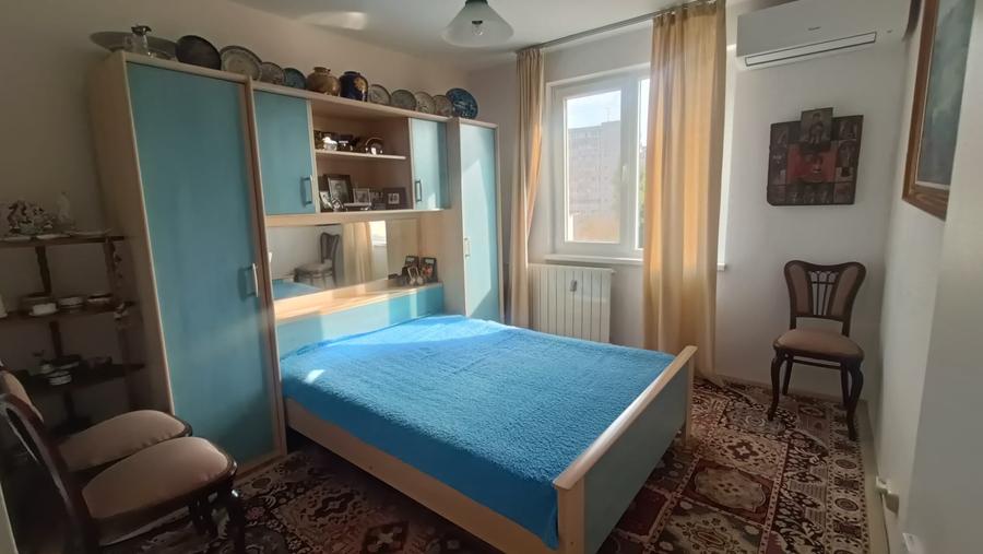 Apartament cu 2 camere decomandat în Iancului
