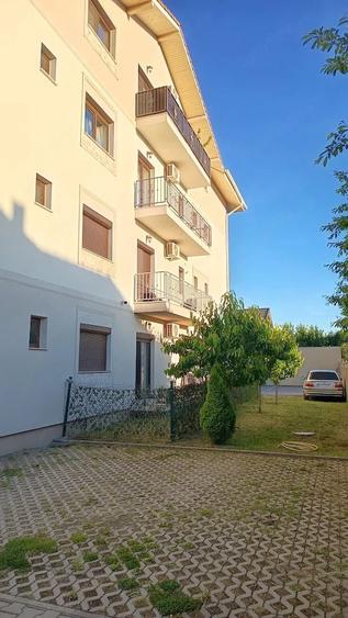 Apartament cu 2 camere decomandat în Giroc