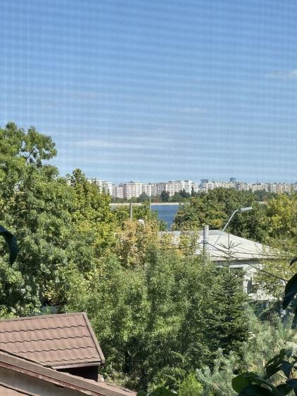 Apartament cu 2 camere decomandat, mobilat în Lacul Morii