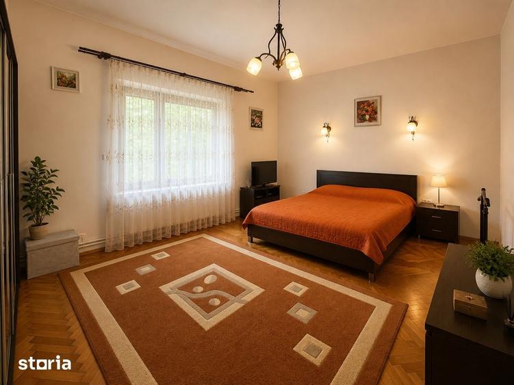 Casă cu 6 camere cu Teren 459 Mp în Elisabetin