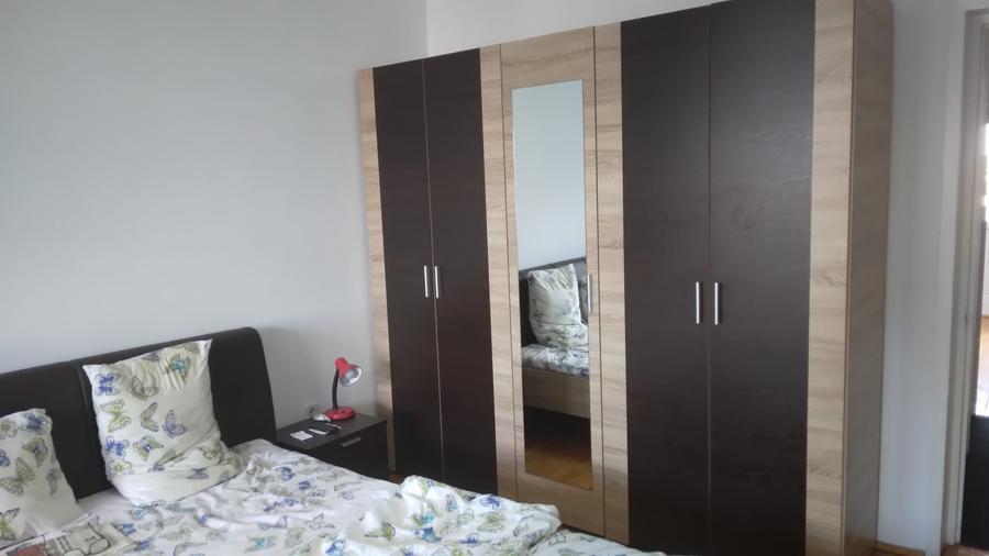 Apartament cu 3 camere decomandat în Decebal