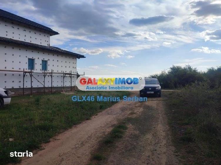 Teren de 600 mp, în Priseaca