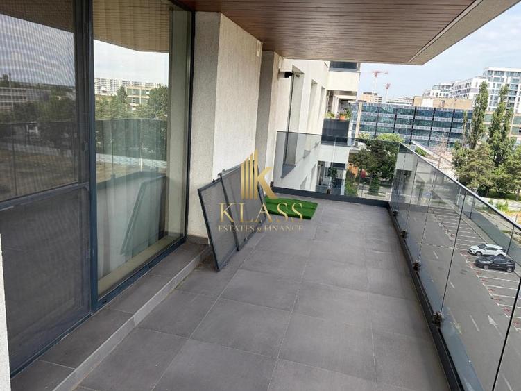 Apartament cu 4 camere decomandat, mobilat în Pipera