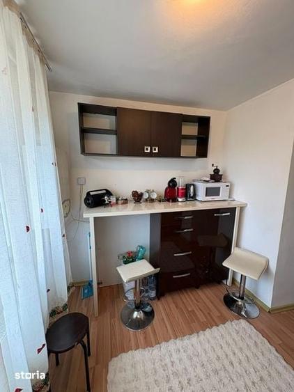 Apartament cu 2 camere semidecomandat în Trivale