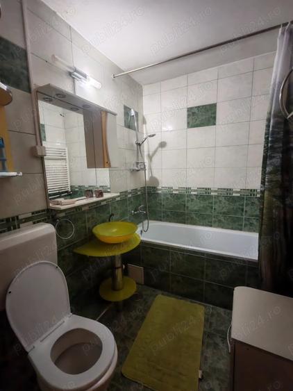 Apartament cu 4 camere decomandat în Progresul