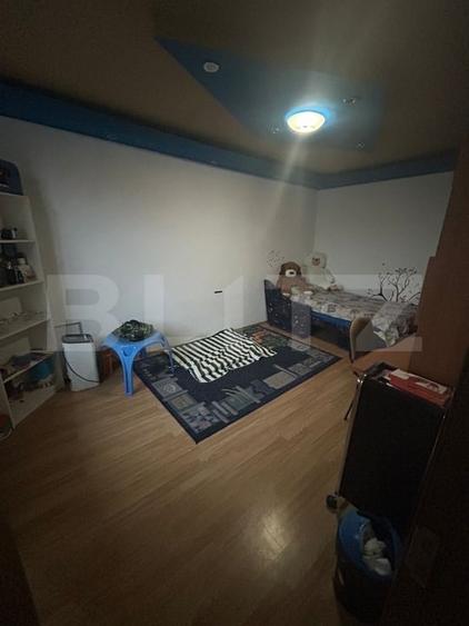 Casă individuală cu 6 camere cu Canalizare în Complex Studențesc
