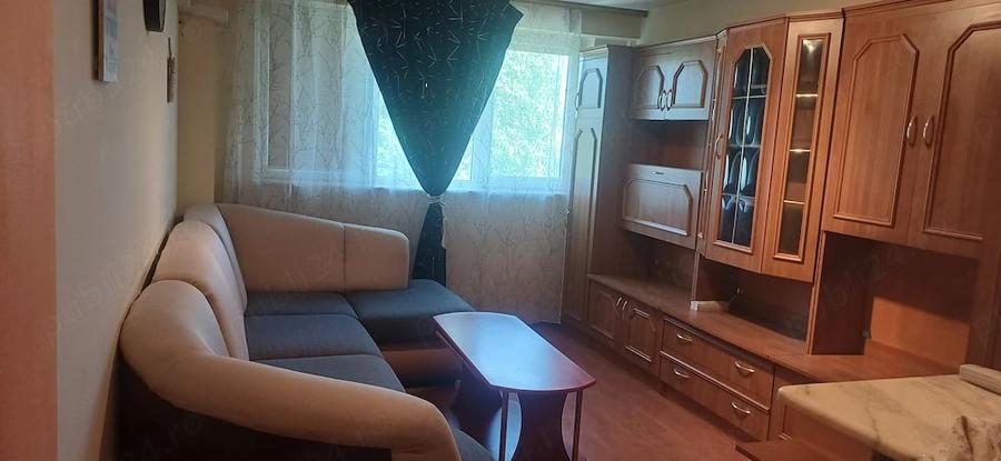 Inchiriez garsoniera situata in cartierul Valea Ro?ie, la etajul 2, intr-o zona excelenta ?i foarte - 5