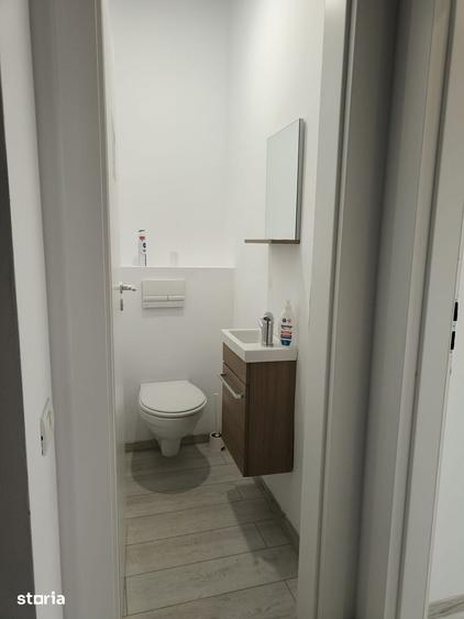 Spațiu comercial, de 65 mp, în Central