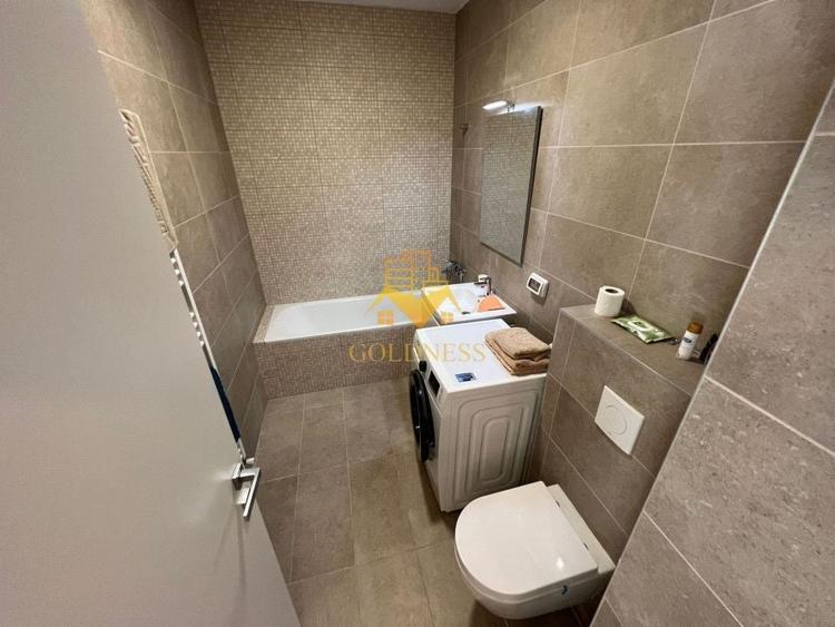 Apartament cu 2 camere semidecomandat, mobilat în Central