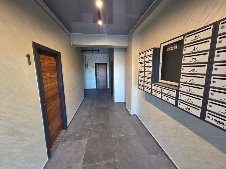 Apartament cu 2 camere decomandat în Palazu Mare