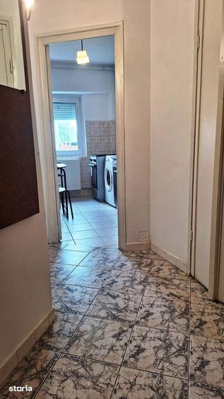 Garsonieră decomandată în Alfa