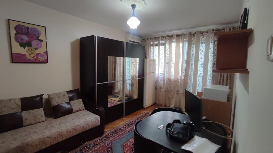 1 Camera etaj1 Micro 19 capat Trolebuz - 1