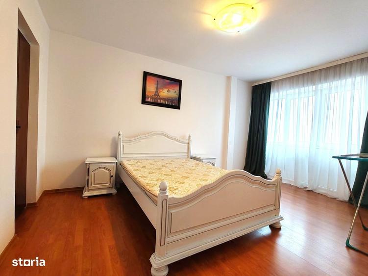Apartament cu 3 camere decomandat în Ultracentral