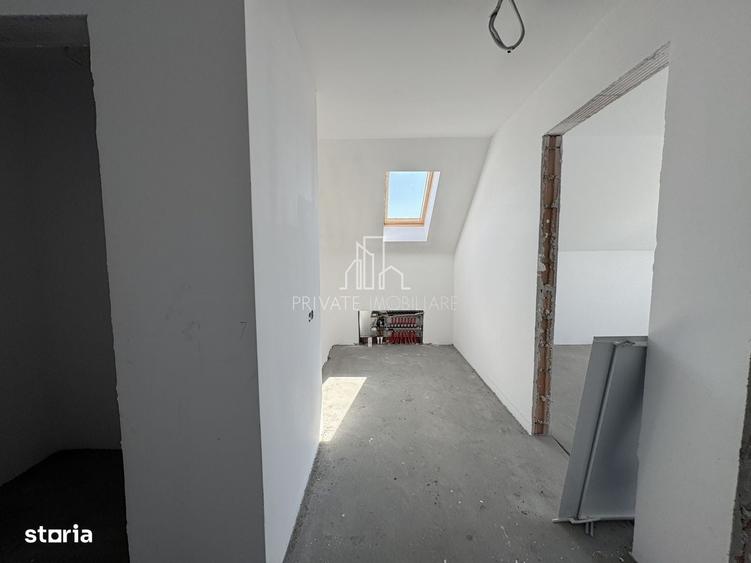 Casă cu 4 camere în Central