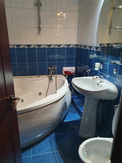 Apartament cu 3 camere decomandat în Dragoș Vodă