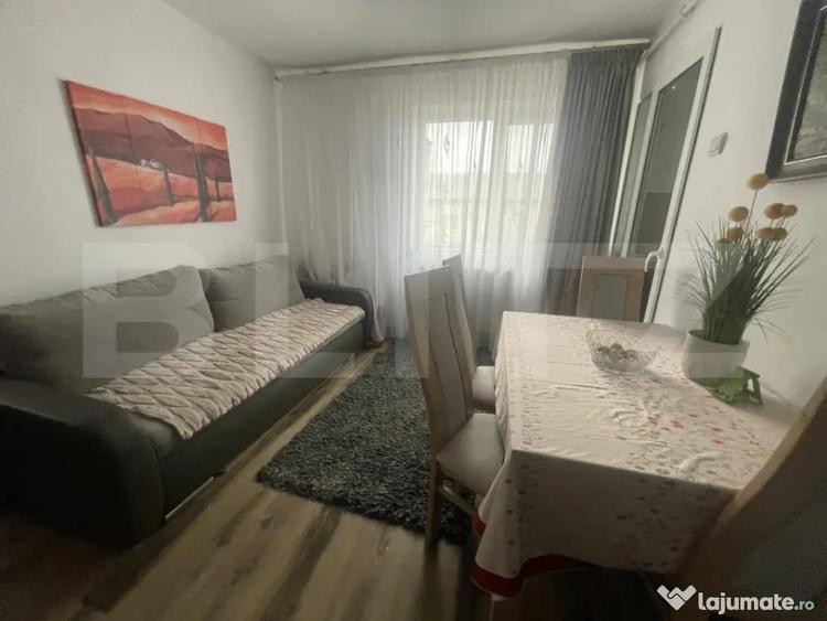 Apartament cu 2 camere semidecomandat în Central