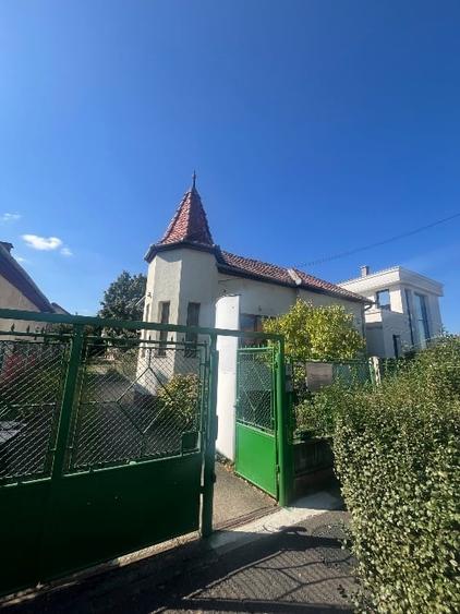 Casă individuală cu 4 camere cu Teren 500 Mp în Gheorgheni