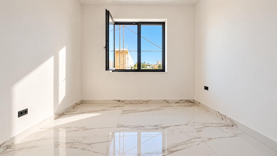 Apartament cu 2 camere decomandat în Giroc
