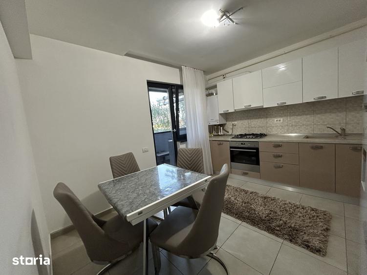 Apartament cu 3 camere decomandat în Negru Vodă
