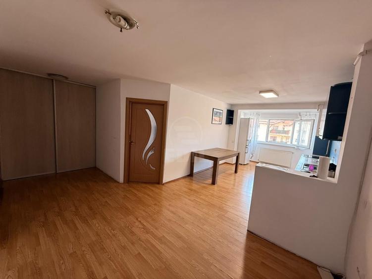 Apartament cu 2 camere în Florești