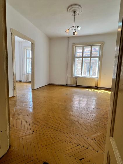 Apartament cu 2 camere decomandat în Iosefin