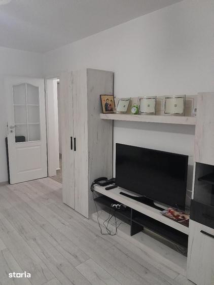 Apartament cu 2 camere decomandat în Vatra Luminoasă