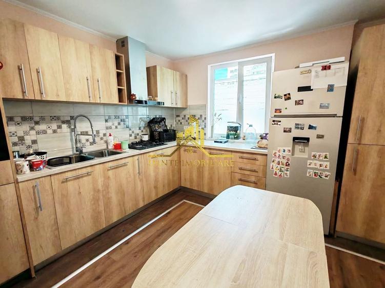 Apartament cu 3 camere decomandat, mobilat în Gheorgheni