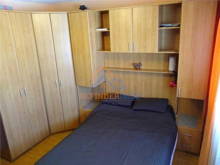 Apartament cu 2 camere decomandat, mobilat în Sebastian