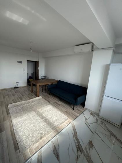 Apartament cu 2 camere semidecomandat în Valea Lupului