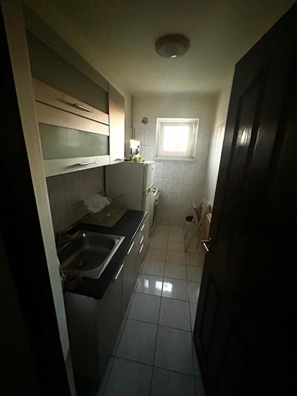 Apartament cu 2 camere decomandat în Titan
