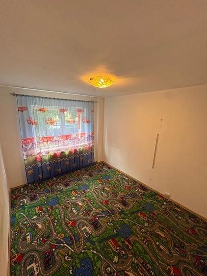 Apartament 3 camere , 2 băi în Brașov - 12