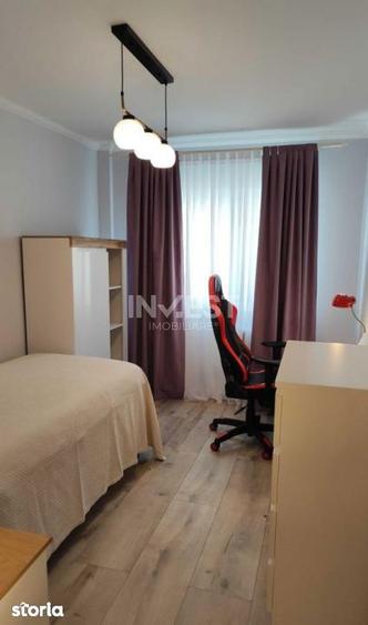 Apartament cu 3 camere decomandat, mobilat în Dacia