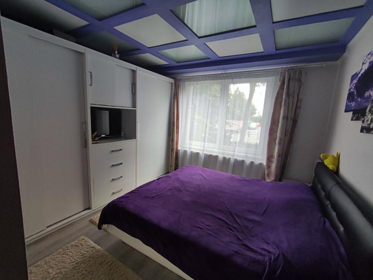 Apartament cu 3 camere decomandat în Unirii