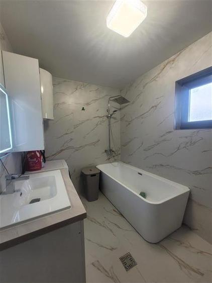 Casă individuală cu 4 camere cu Teren 500 Mp în Nisipari