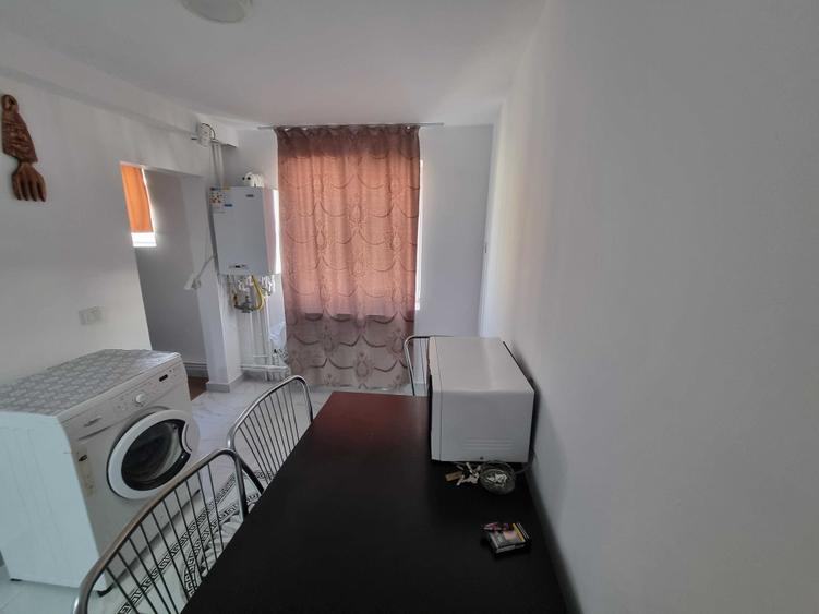 Apartament cu 2 camere semidecomandat în Nenciulești