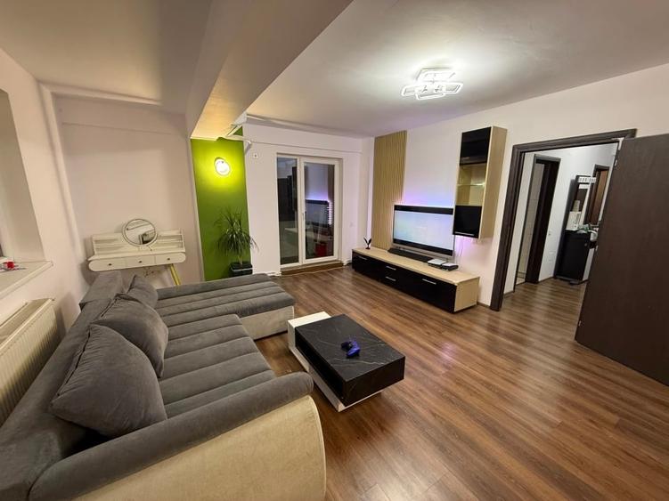 Apartament 2 camere, decomandat, termen lung, Zona Gara, Disponibil 5 Septembrie - 5