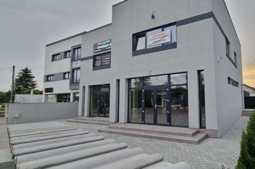 Spațiu comercial, de 70 mp, în Central