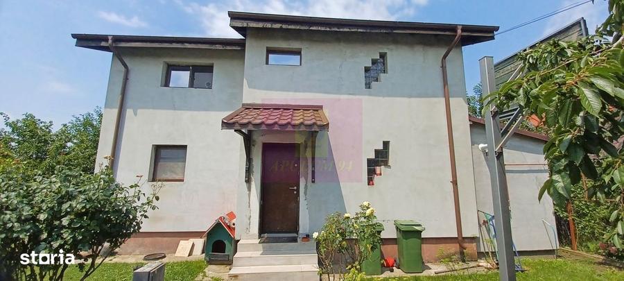 Sabareni, casa 2011, P+M 4 camere + dependinte, curte 500 mp - 5