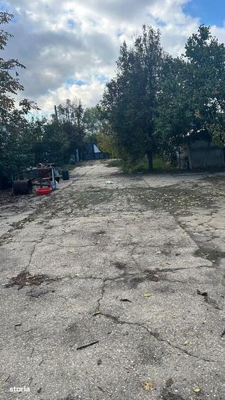 Teren de 5000 mp, în Central