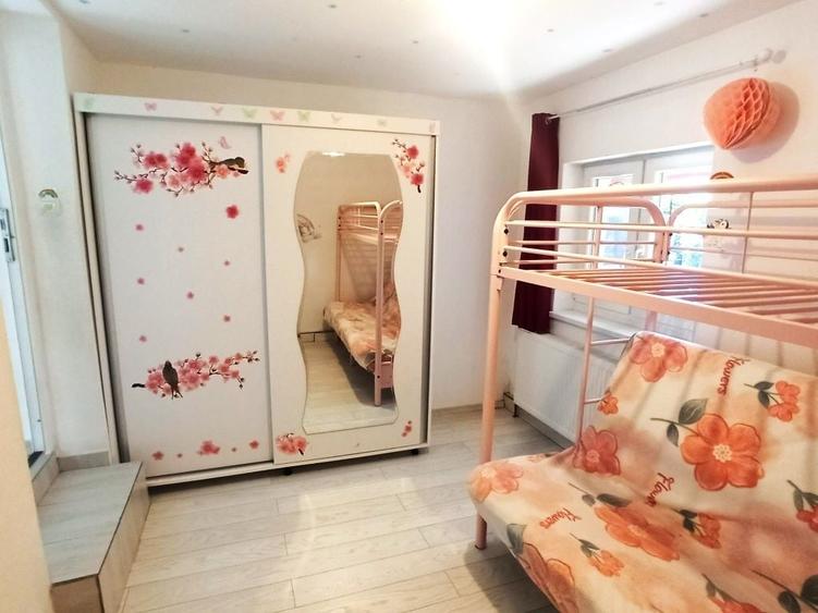 Casă cu 3 camere în Bujac
