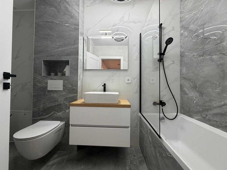 Apartament cu 2 camere semidecomandat în Central