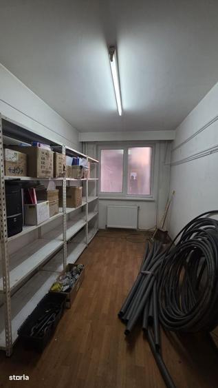 Apartament cu 3 camere în Micro 1