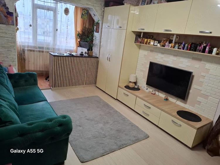 Apartament cu 2 camere conf 2 - 1