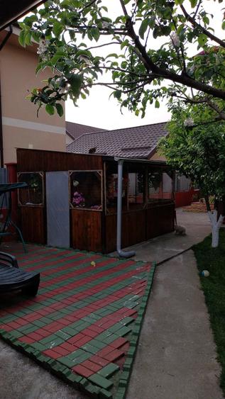 Casă cu Teren 527 Mp în Mânăstirea