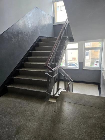 Apartament cu 2 camere semidecomandat în Ronaț