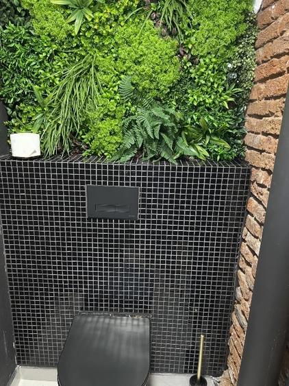 Birou, de 75 mp, în Central