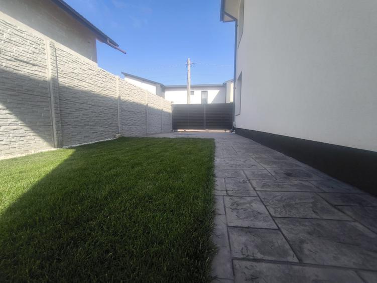 Casă individuală cu 4 camere cu Teren 270 Mp în Berceni